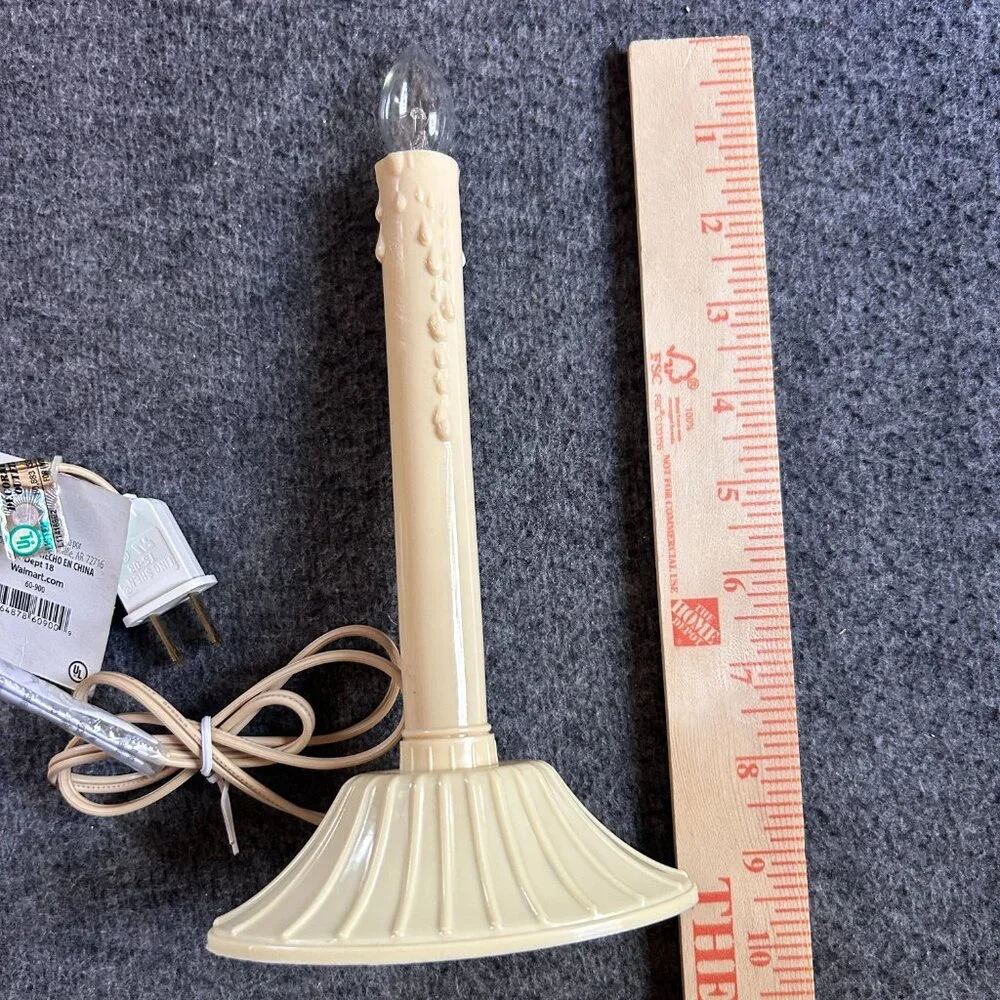 VINTAGE CHRISTMAS WINDOW ELECTRIC PLASTIC WAX DRIP‎ SINGLE CANDLE STICK LIGHTS